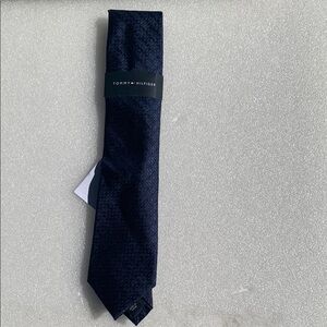 🆕 Tommy Hilfiger Navy Tie